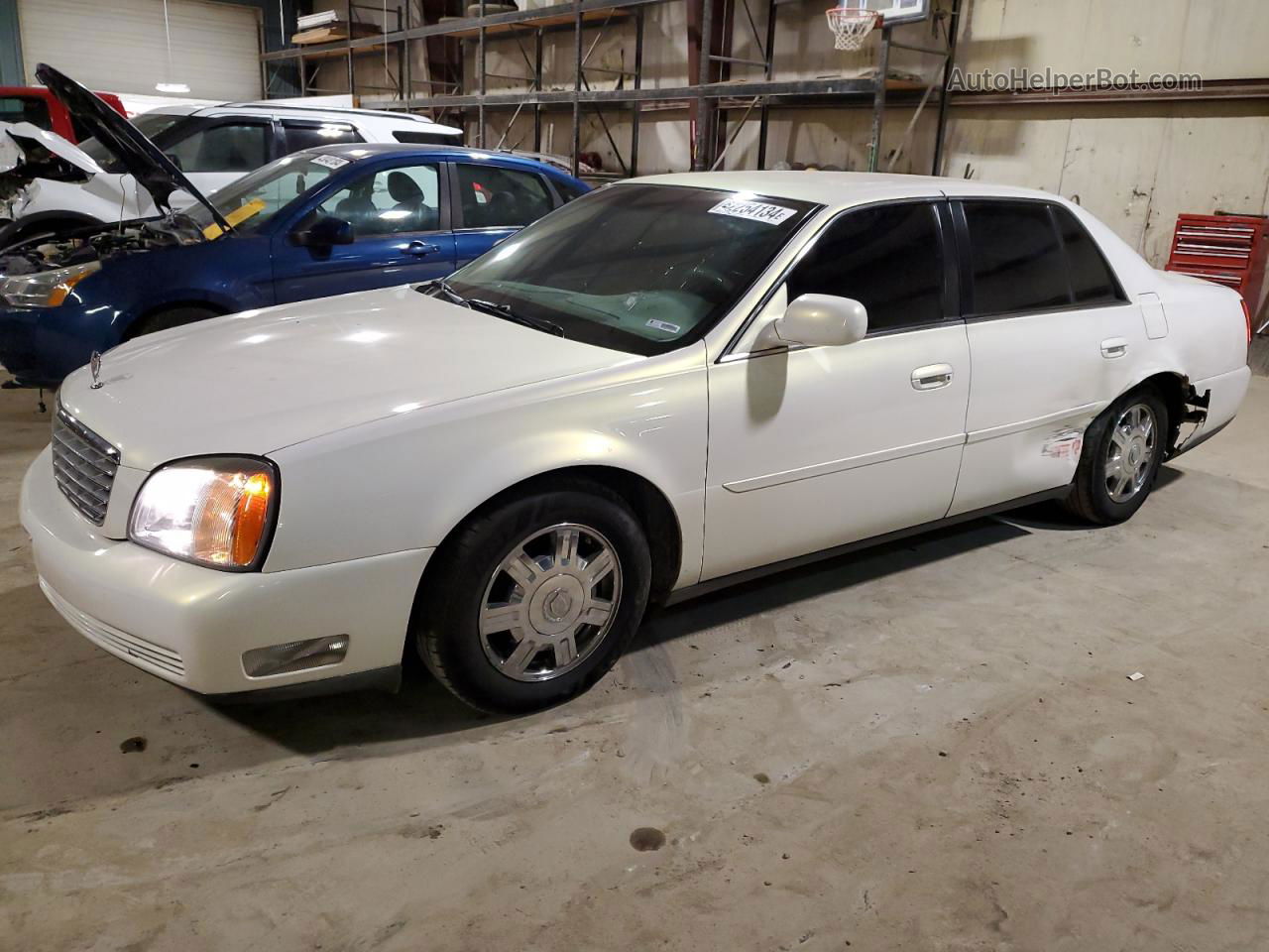 2005 Cadillac Deville  White vin: 1G6KD54Y05U104307