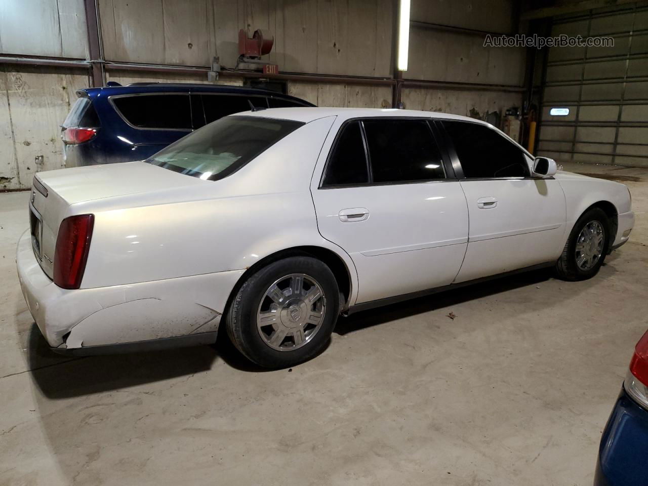 2005 Cadillac Deville  White vin: 1G6KD54Y05U104307