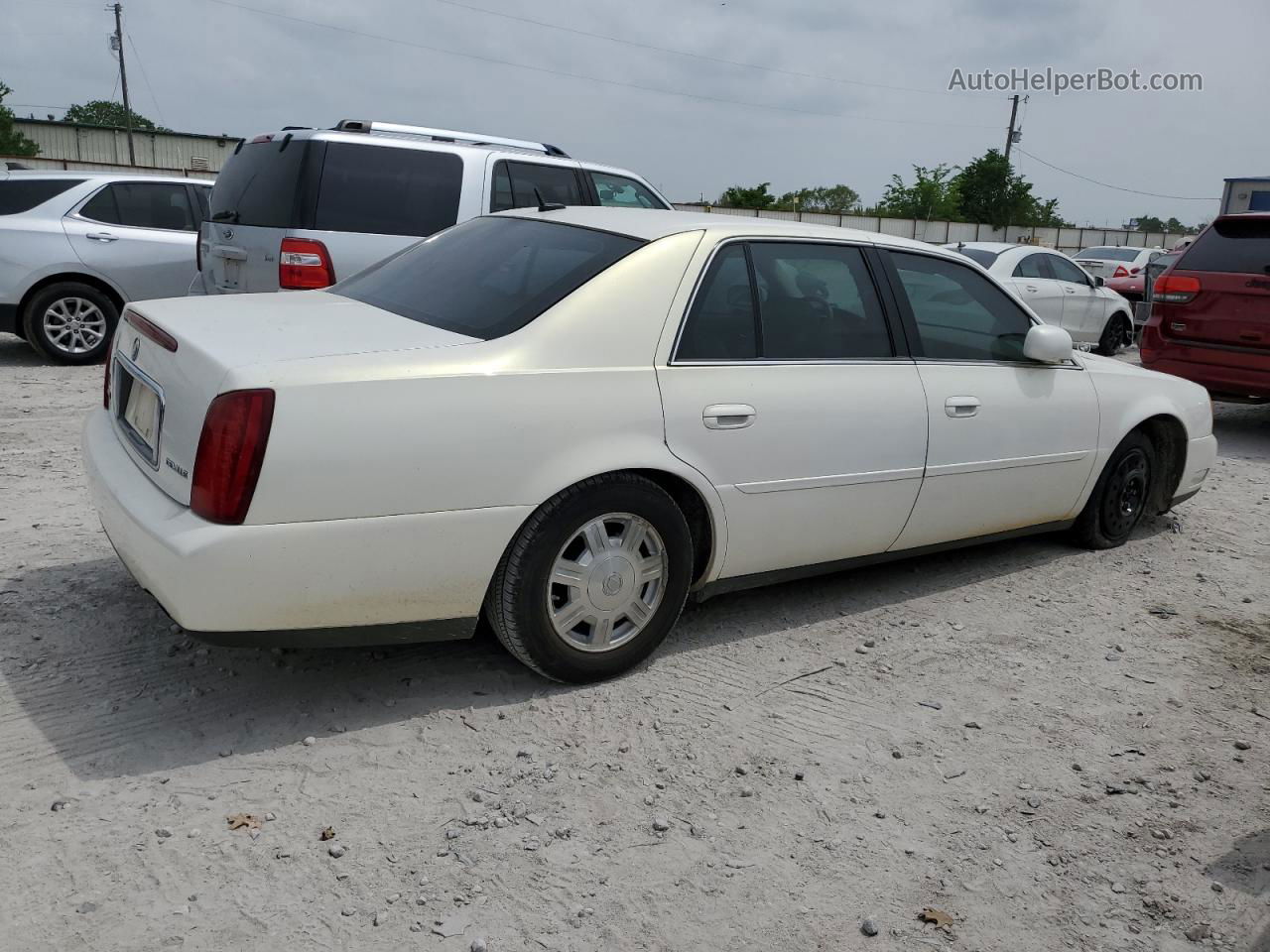 2005 Cadillac Deville  White vin: 1G6KD54Y45U177387