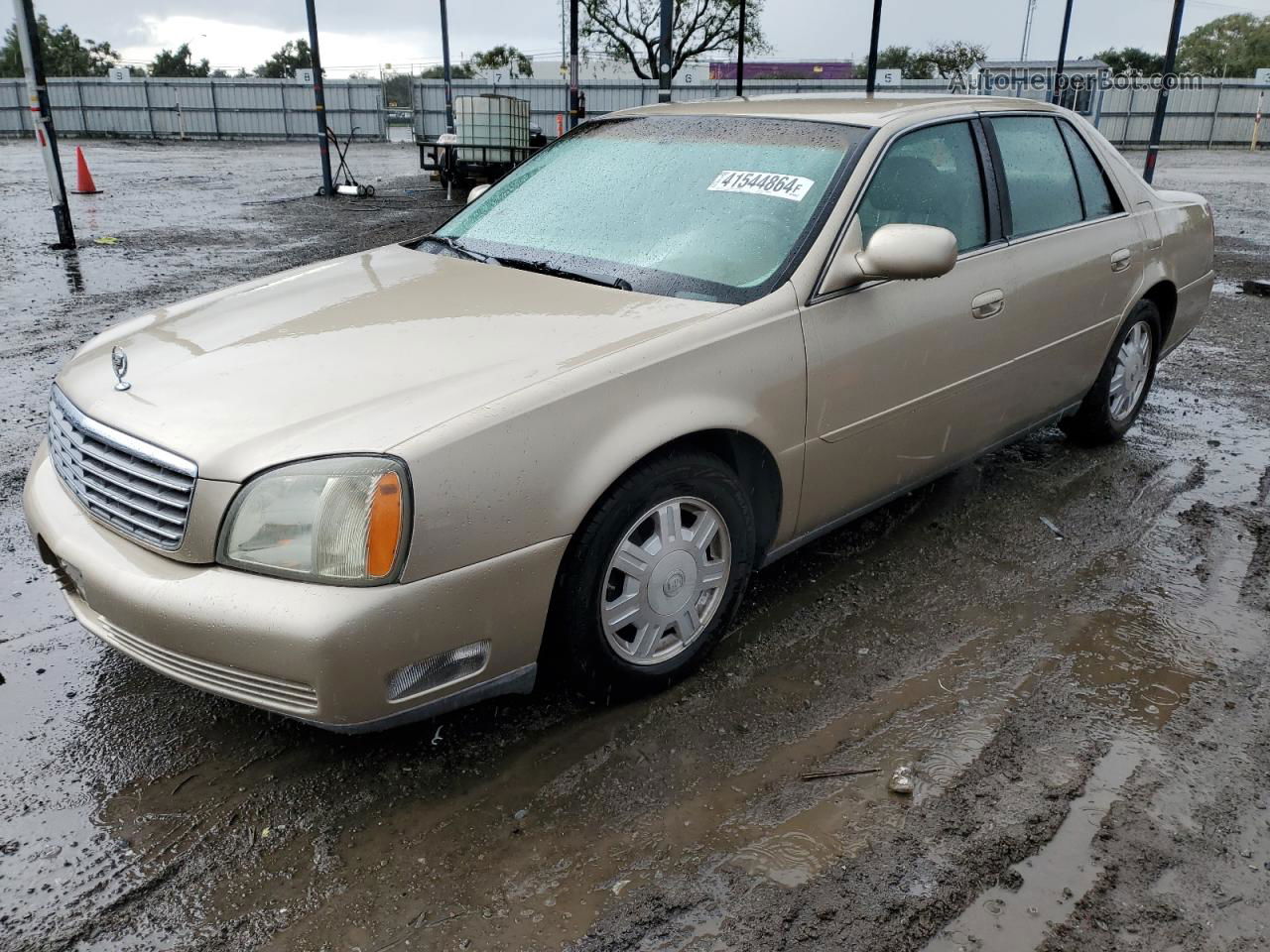 2005 Cadillac Deville  Gold vin: 1G6KD54Y55U149520