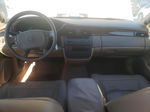 2005 Cadillac Deville  Gold vin: 1G6KD54Y55U257779