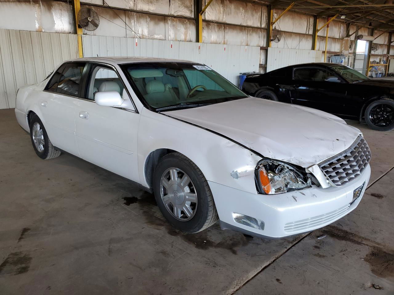 2005 Cadillac Deville  White vin: 1G6KD54Y65U121547