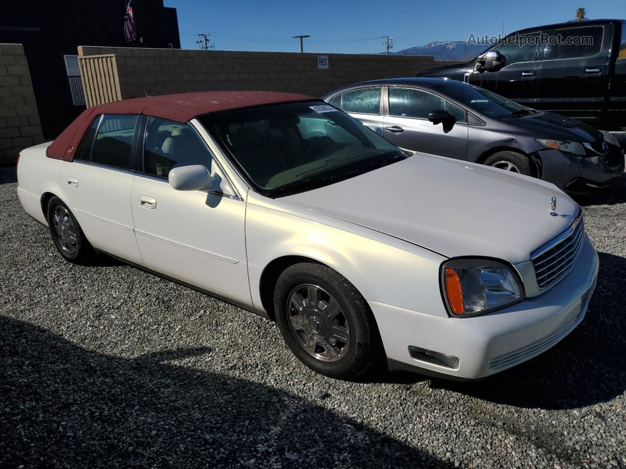 2005 Cadillac Deville  White vin: 1G6KD54Y65U145606