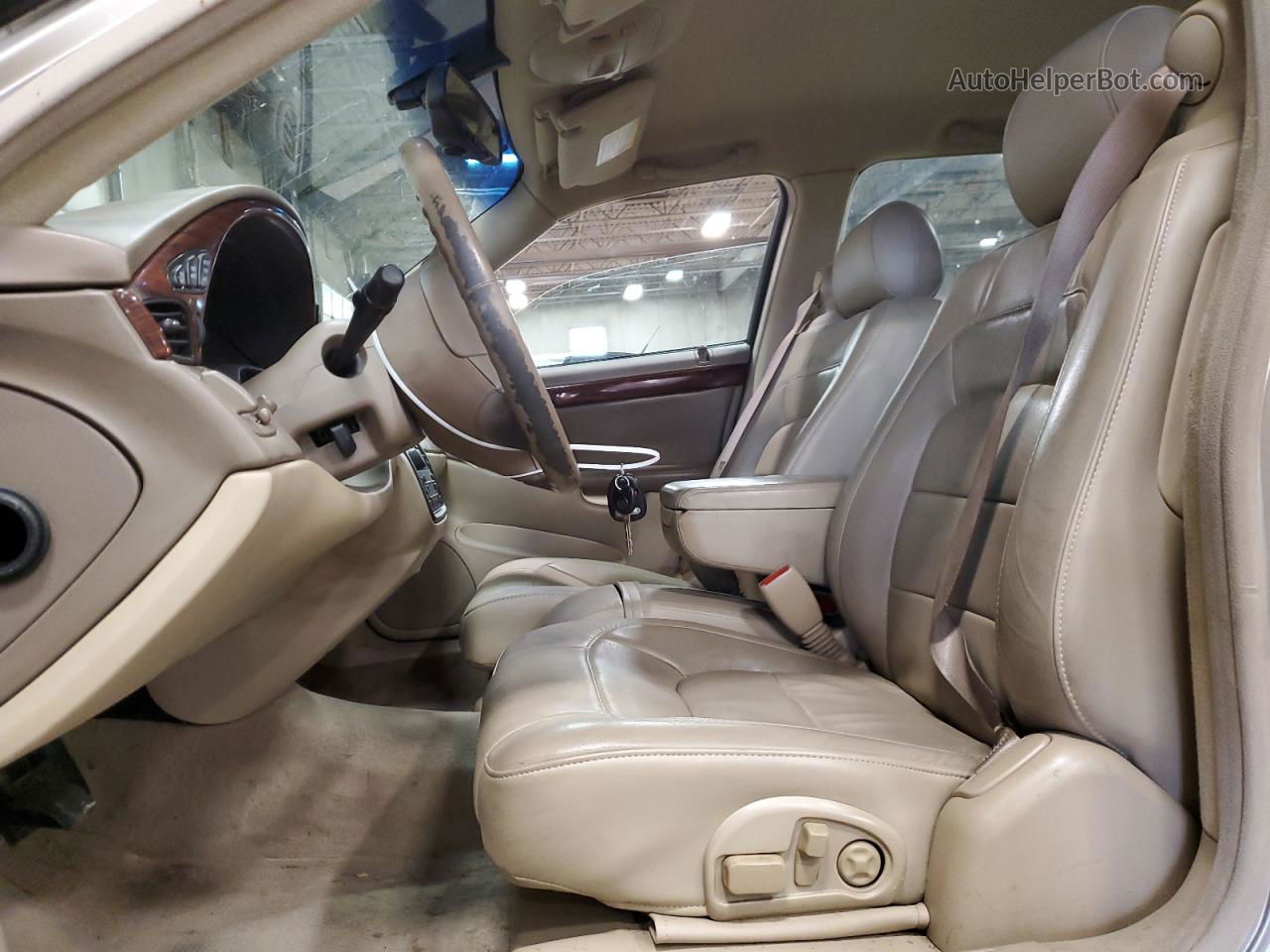 2005 Cadillac Deville  Tan vin: 1G6KD54Y65U223060