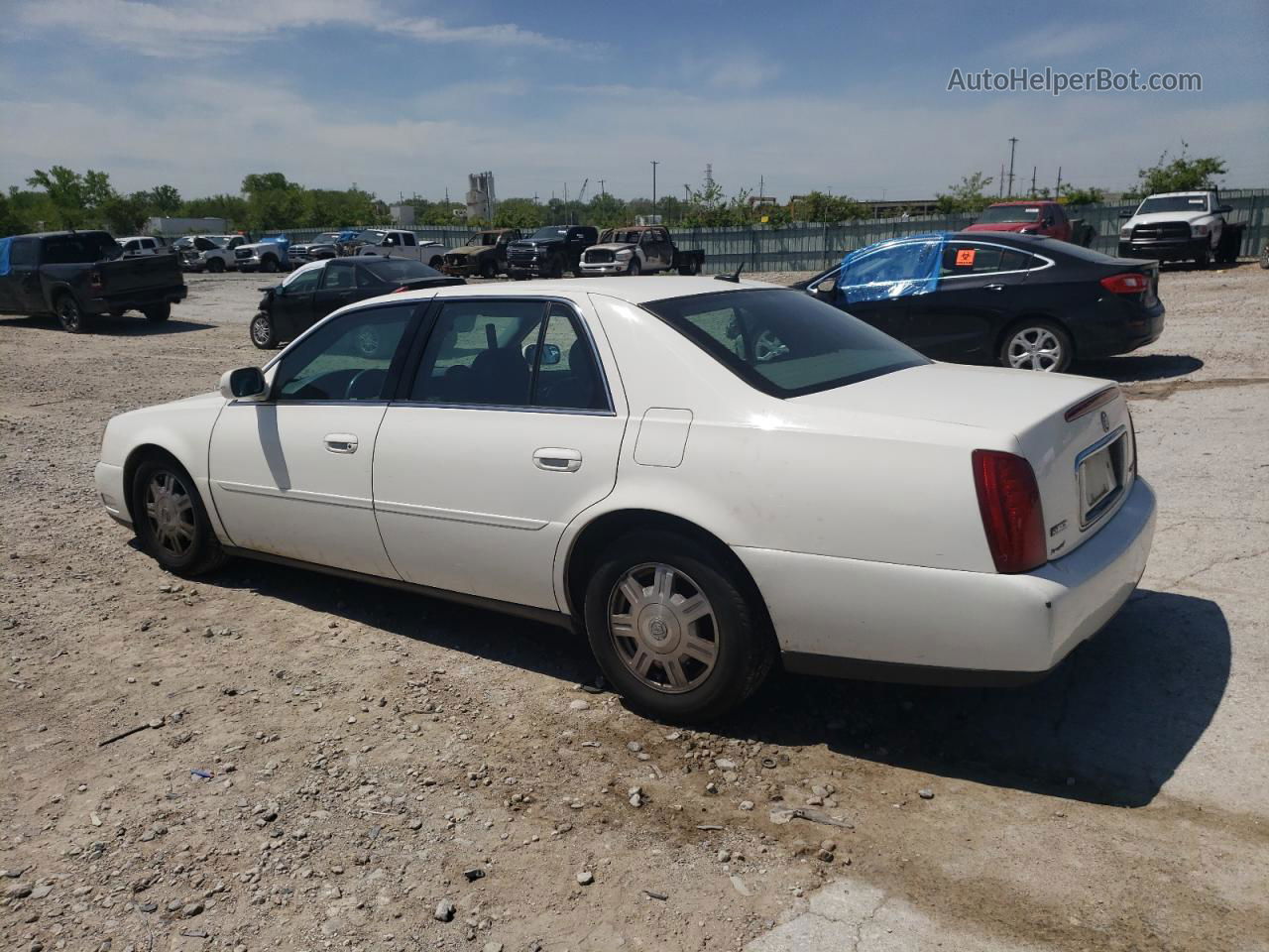 2005 Cadillac Deville  White vin: 1G6KD54Y75U131732