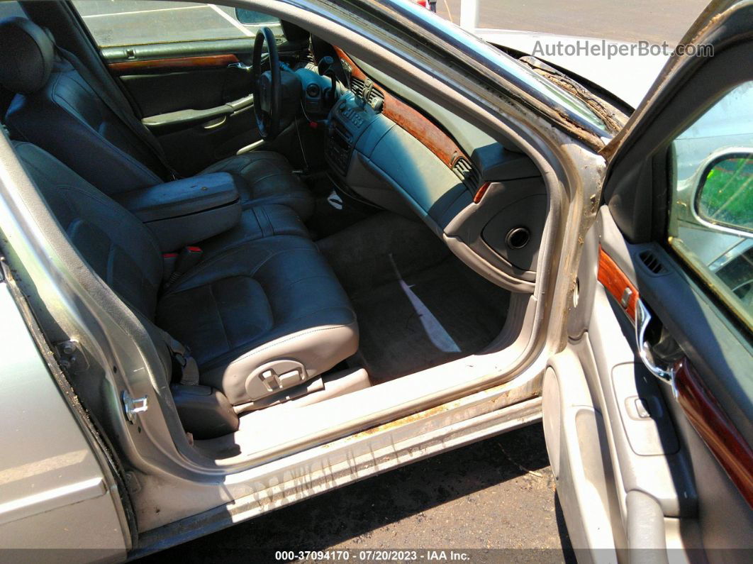 2005 Cadillac Deville   Серебряный vin: 1G6KD54Y75U248985