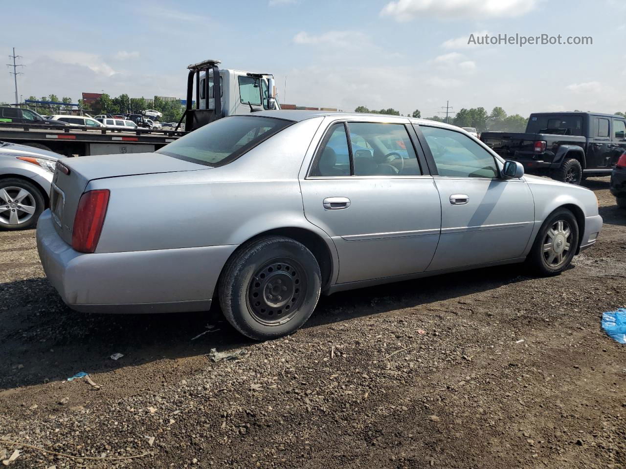 2005 Cadillac Deville  Silver vin: 1G6KD54Y75U261431