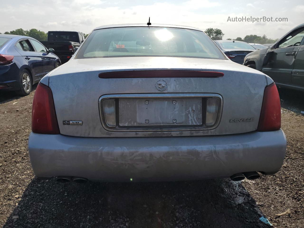 2005 Cadillac Deville  Серебряный vin: 1G6KD54Y75U261431