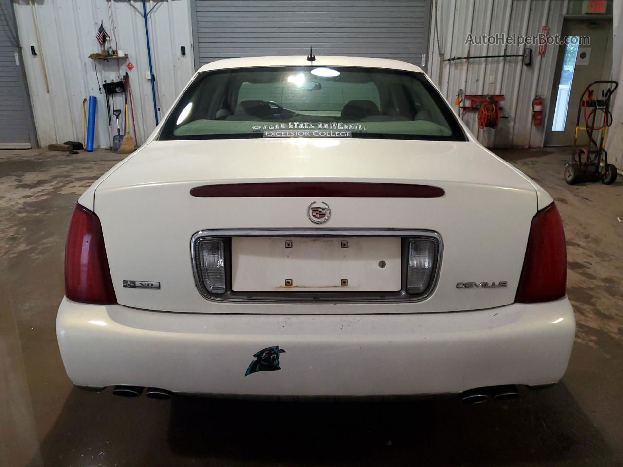 2005 Cadillac Deville  Белый vin: 1G6KD54Y85U257775