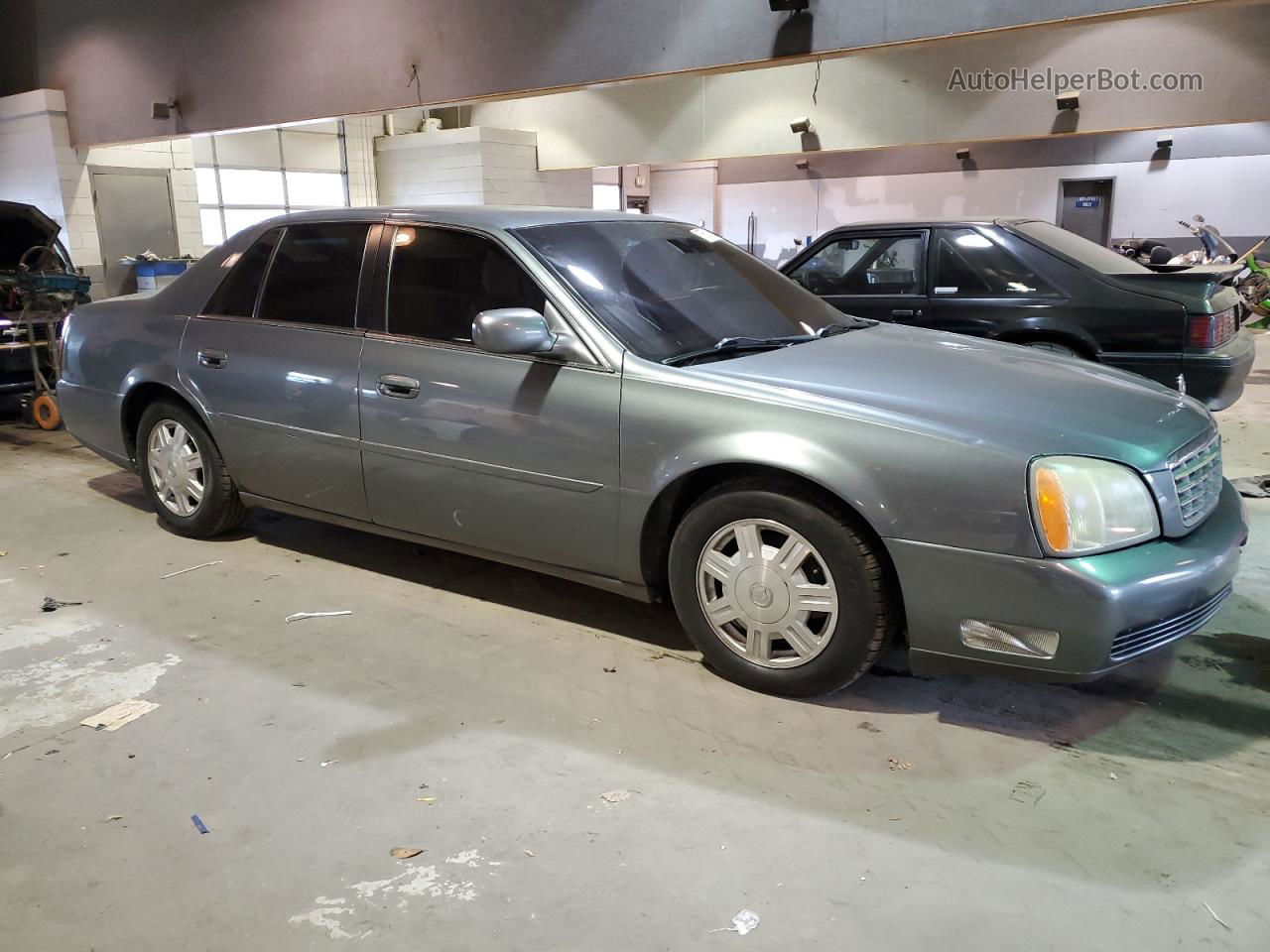 2005 Cadillac Deville  Gray vin: 1G6KD54YX5U117033