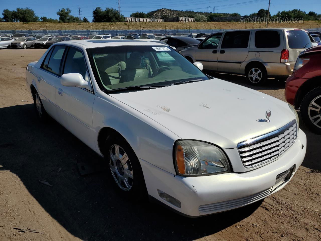 2005 Cadillac Deville  White vin: 1G6KD57Y95U184721