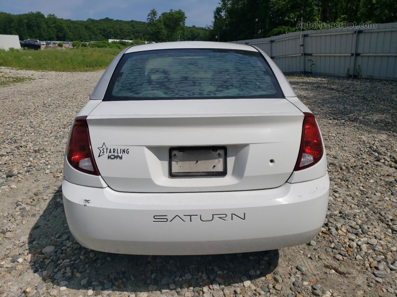 2003 Saturn Ion Level 1 White vin: 1G8AG52F43Z101521