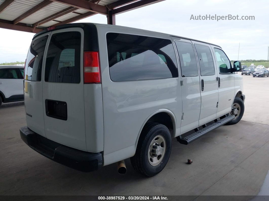 2017 Chevrolet Express 2500   White vin: 1GAWGEF15H1281925