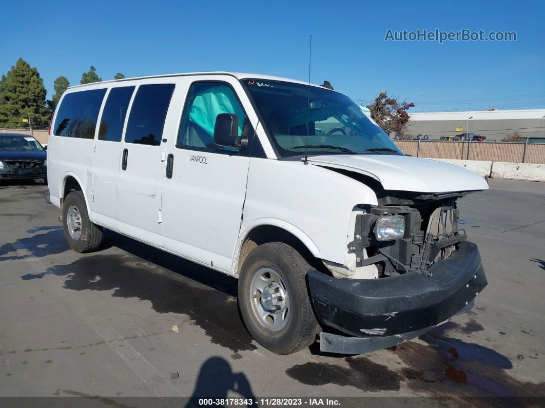 2017 Chevrolet Express 3500 Ls White vin: 1GAZGLFG8H1313871