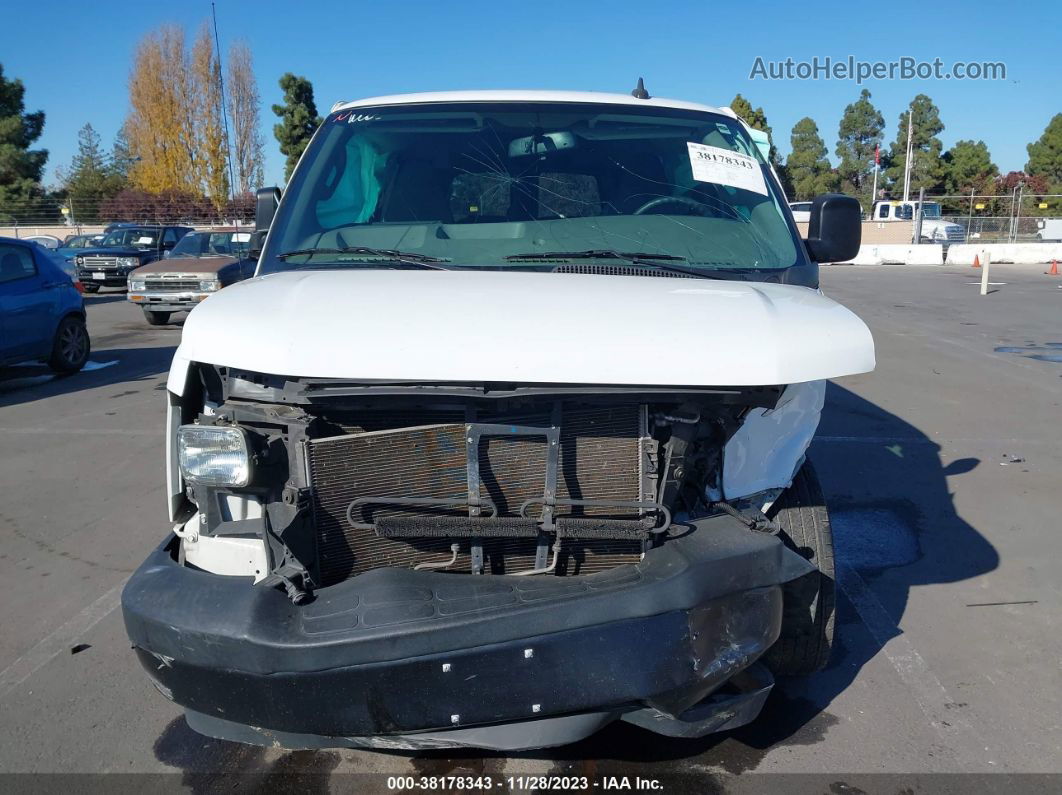 2017 Chevrolet Express 3500 Ls White vin: 1GAZGLFG8H1313871