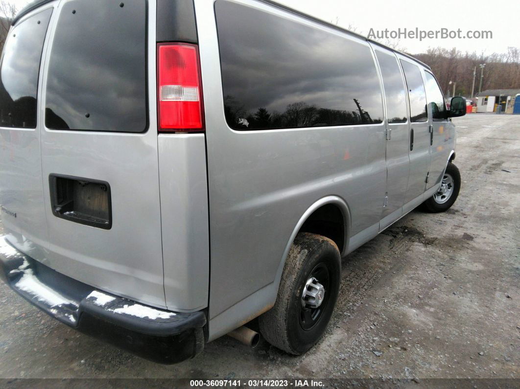 2017 Chevrolet Express 3500 Ls Gray vin: 1GAZGNFF5H1180988