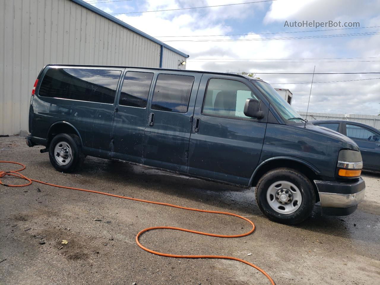 2017 Chevrolet Express G3500 Lt Charcoal vin: 1GAZGPFG0H1152147