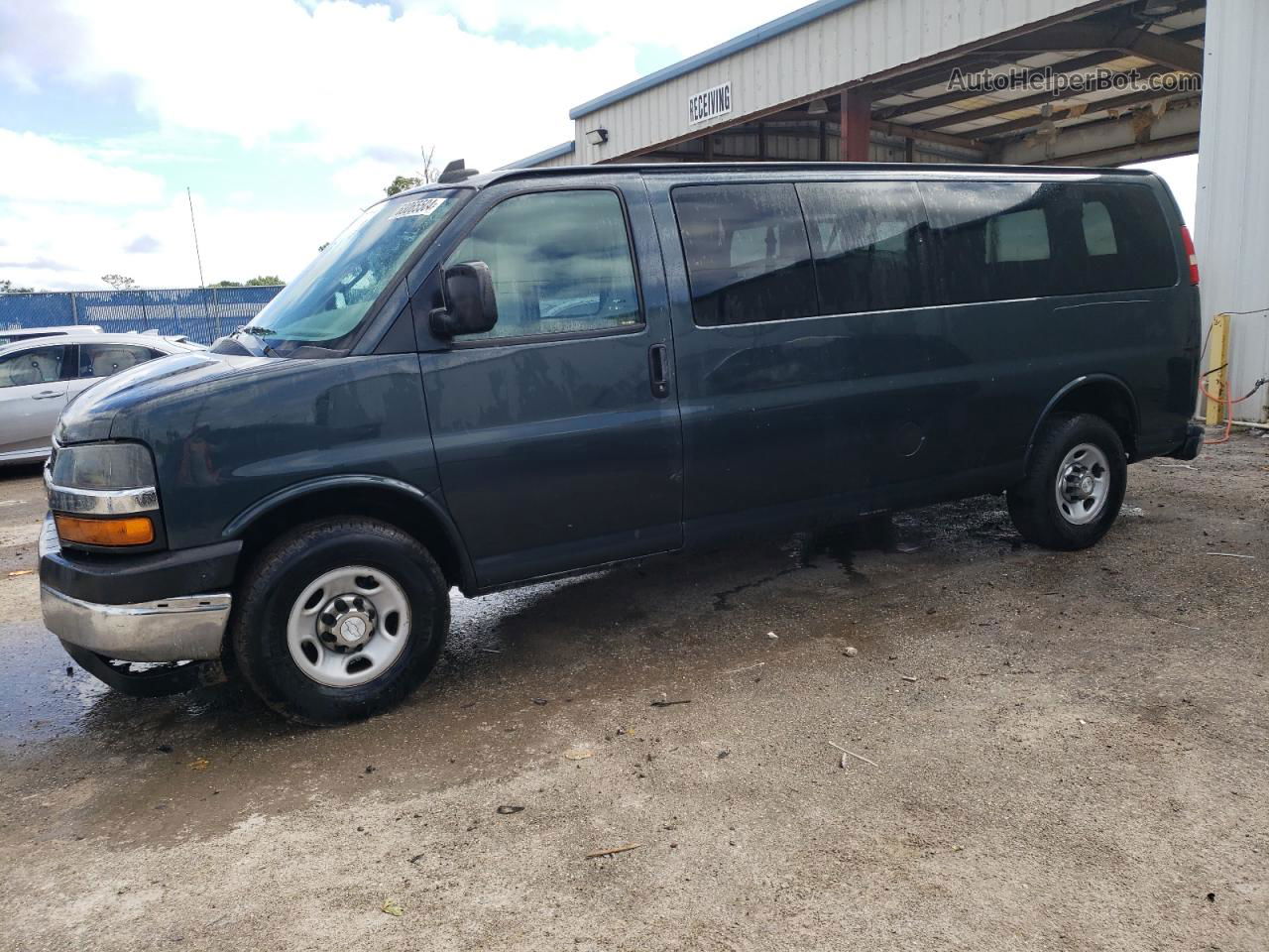 2017 Chevrolet Express G3500 Lt Charcoal vin: 1GAZGPFG0H1152147