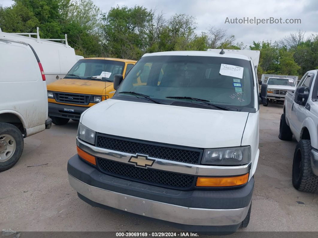 2017 Chevrolet Express 3500 Lt White vin: 1GAZGPFG0H1169191