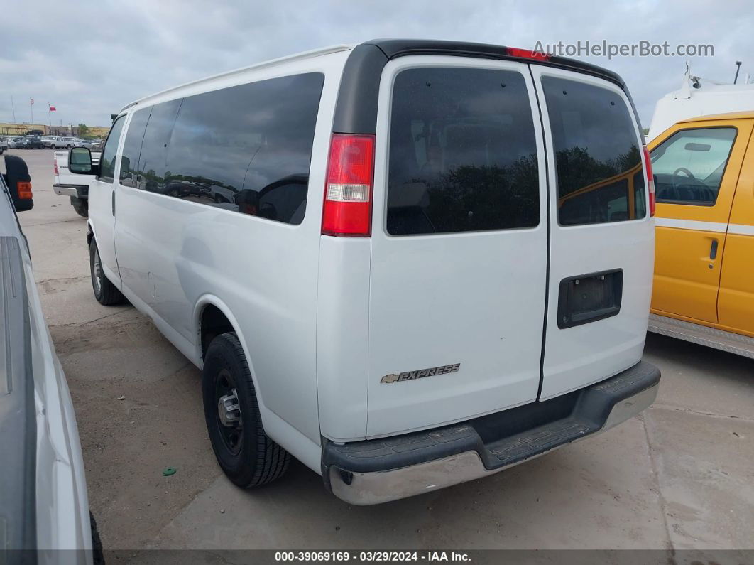 2017 Chevrolet Express 3500 Lt White vin: 1GAZGPFG0H1169191