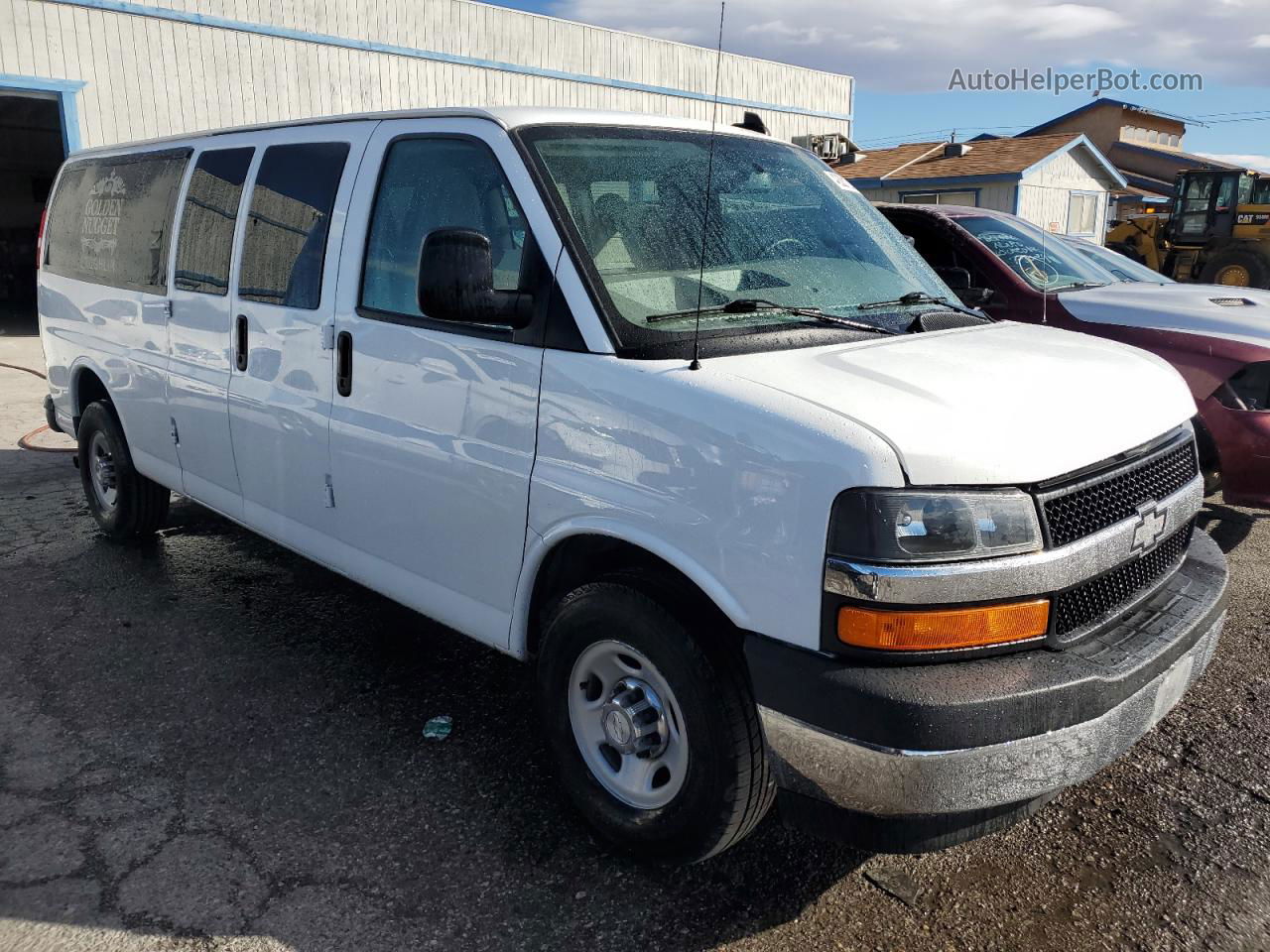 2017 Chevrolet Express G3500 Lt White vin: 1GAZGPFG3H1111415