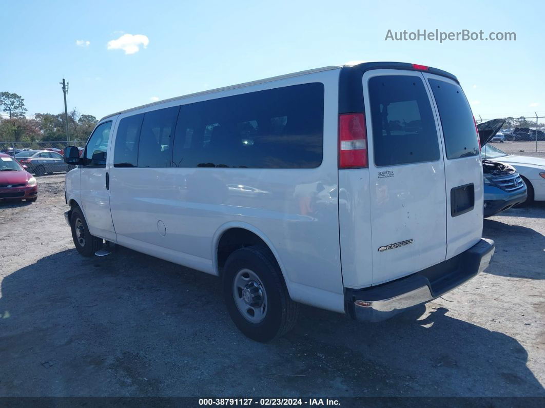 2017 Chevrolet Express 3500 Lt White vin: 1GAZGPFG6H1169826