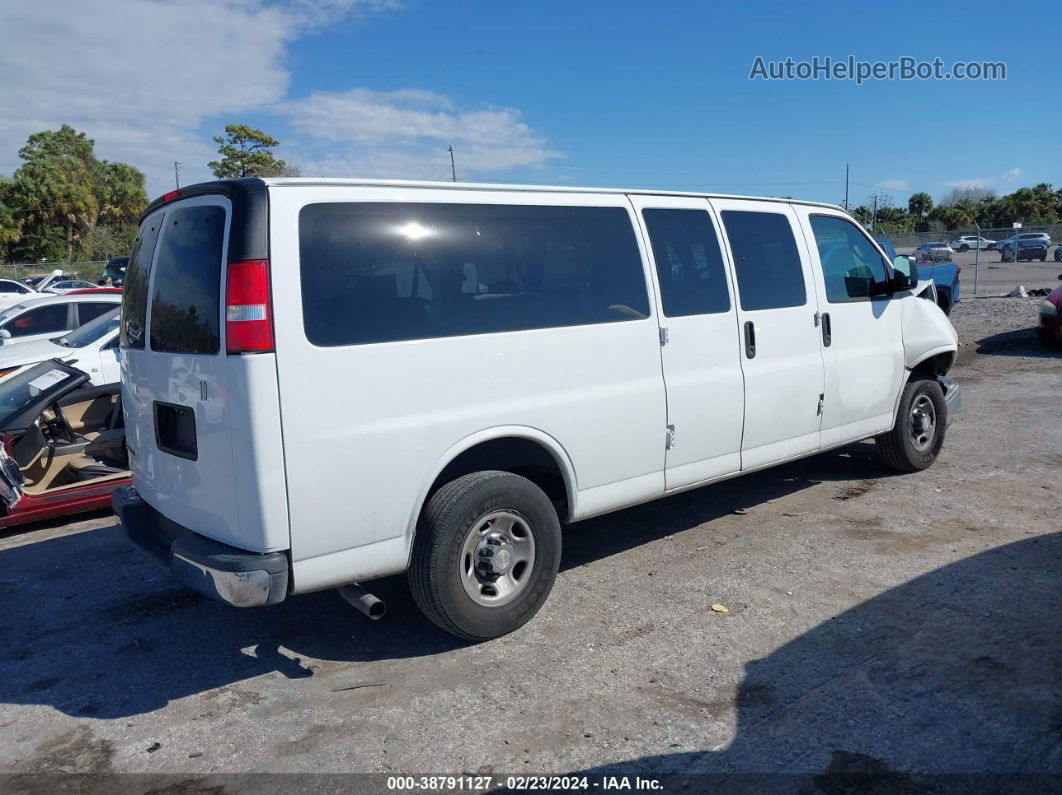 2017 Chevrolet Express 3500 Lt White vin: 1GAZGPFG6H1169826