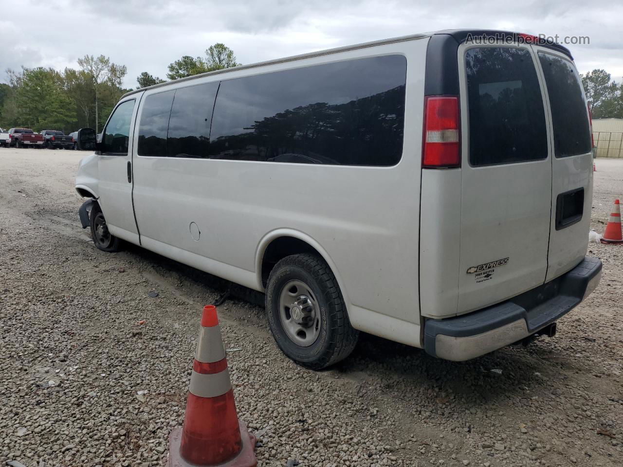 2017 Chevrolet Express G3500 Lt Белый vin: 1GAZGPFG6H1231077