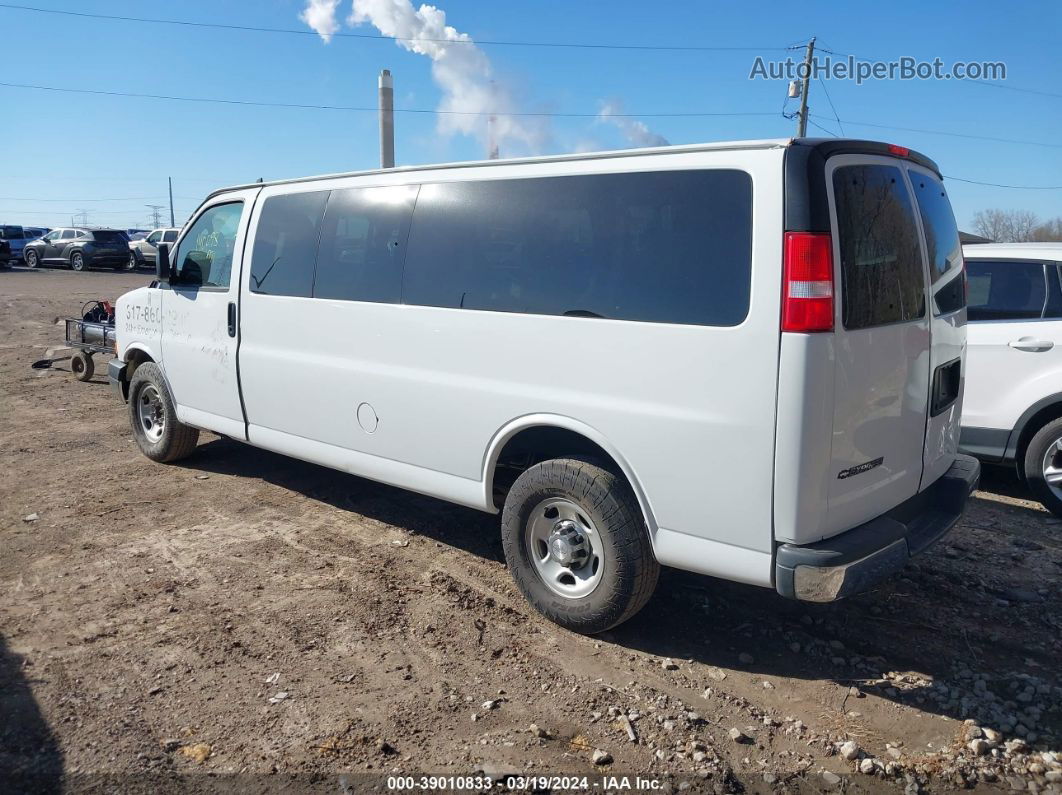 2017 Chevrolet Express 3500 Lt White vin: 1GAZGPFG6H1339845