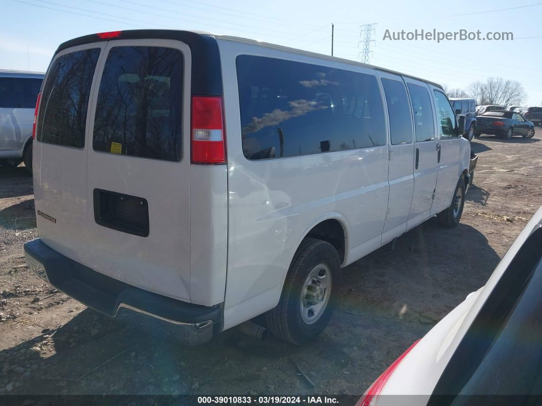 2017 Chevrolet Express 3500 Lt White vin: 1GAZGPFG6H1339845