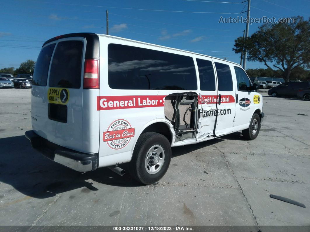 2017 Chevrolet Express 3500 Lt White vin: 1GAZGPFGXH1103991