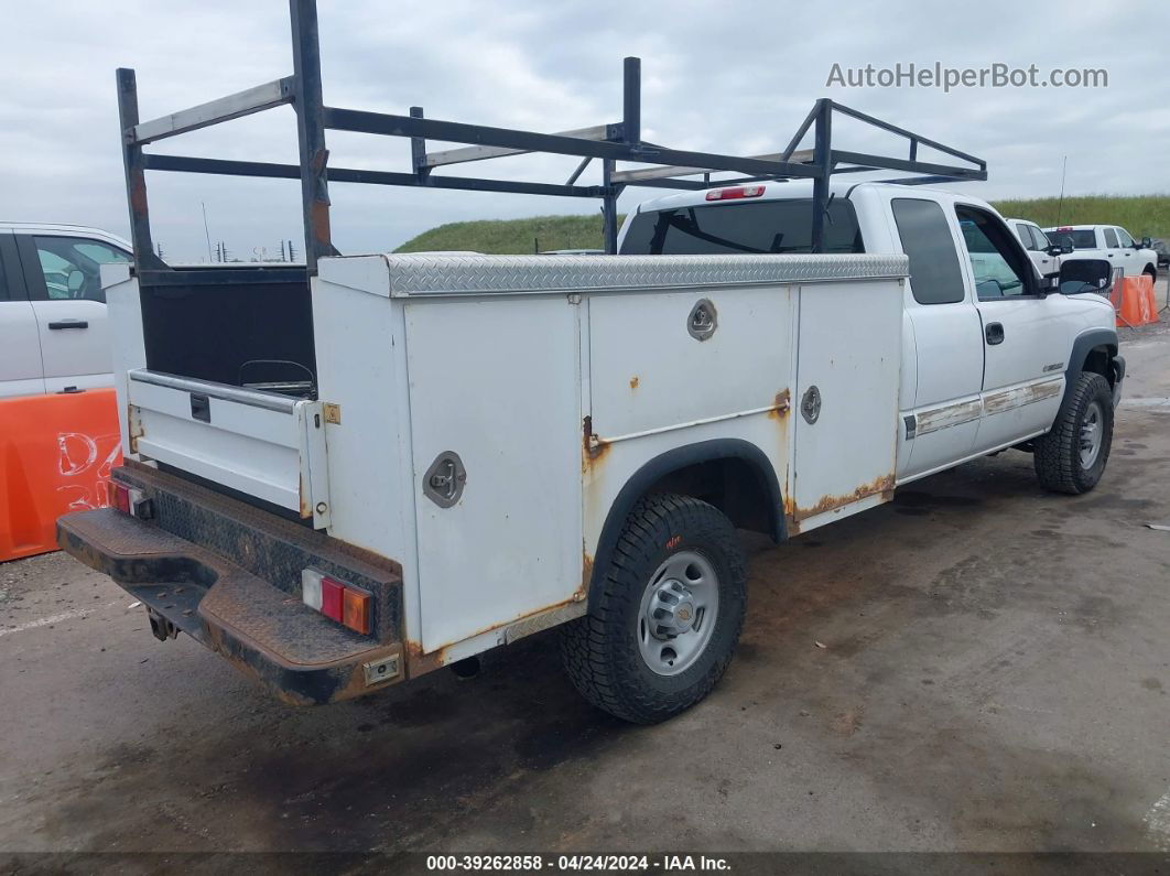 2003 Chevrolet Silverado K2500 Heavy Duty Белый vin: 1GBHK29U83E287078