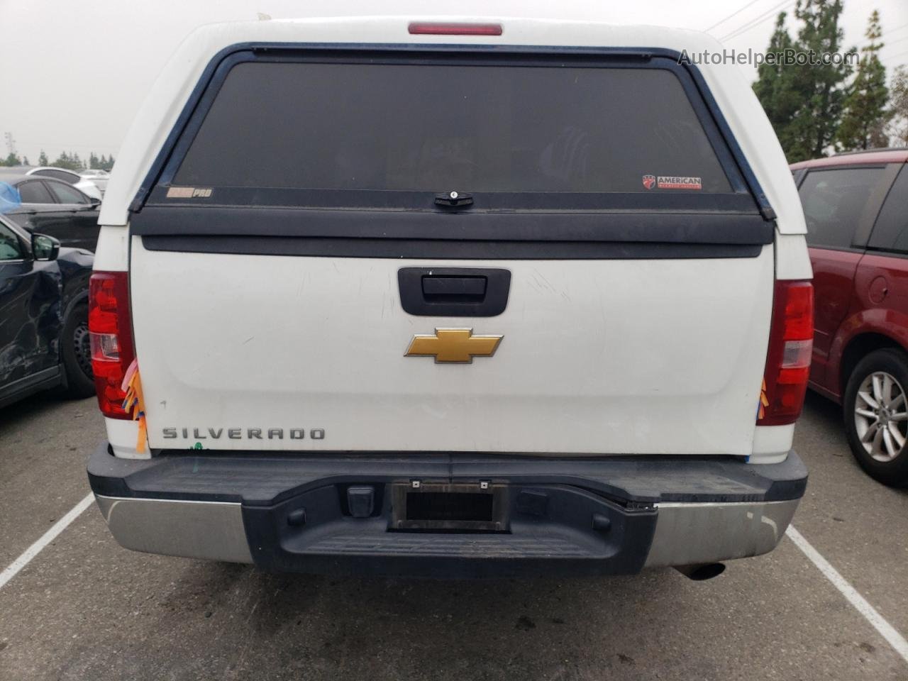 2013 Chevrolet Silverado C2500 Heavy Duty White vin: 1GC0CVCG4DF167039