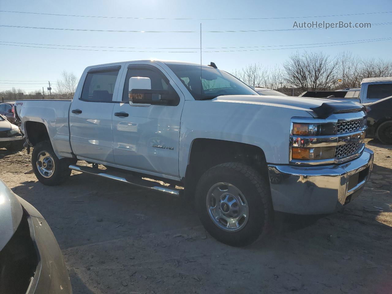 2019 Chevrolet Silverado K2500 Heavy Duty White vin: 1GC1KREG6KF270116