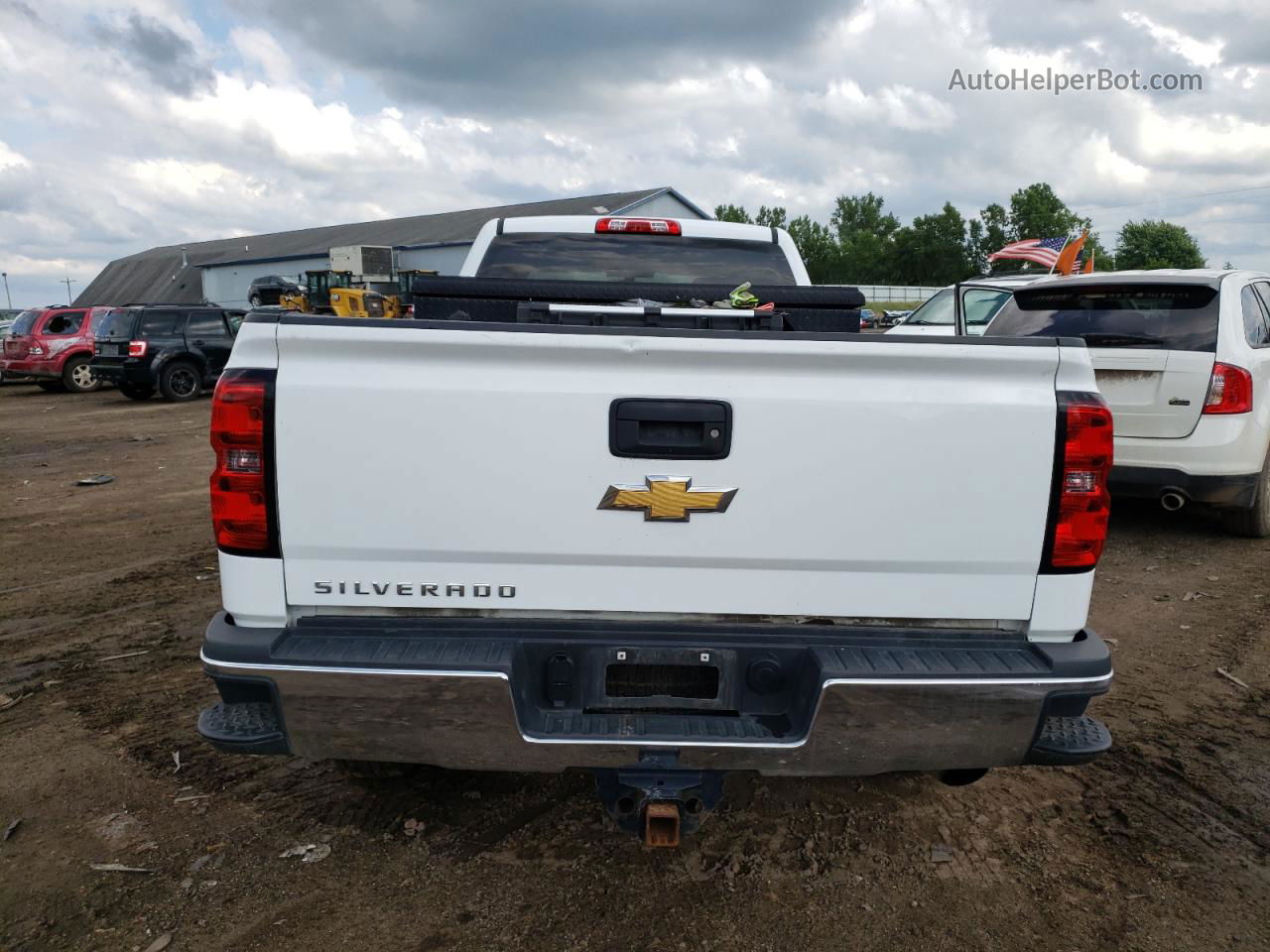 2019 Chevrolet Silverado K2500 Heavy Duty White vin: 1GC1KREG7KF121973