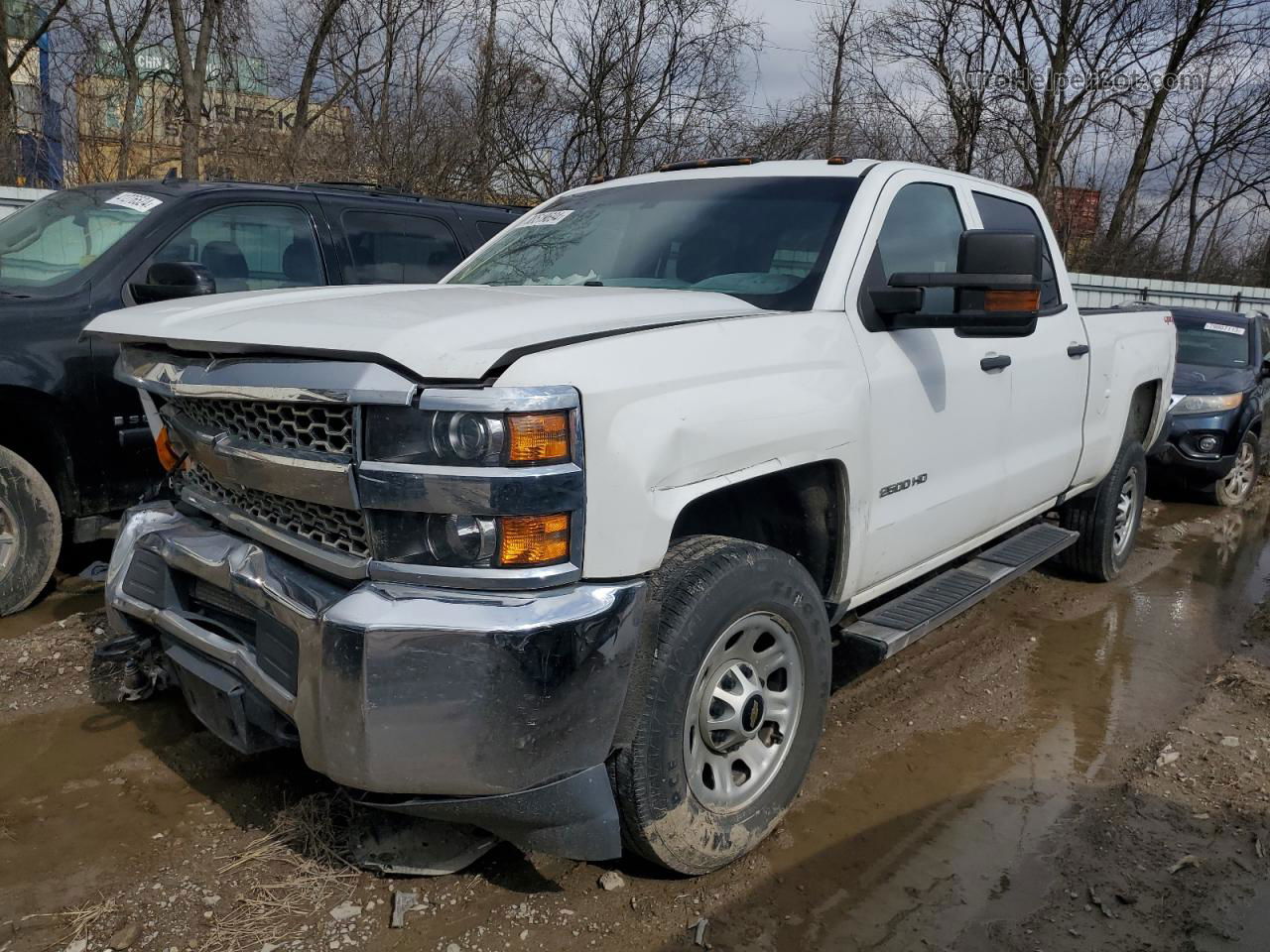 2019 Chevrolet Silverado K2500 Heavy Duty White vin: 1GC1KREG7KF133248