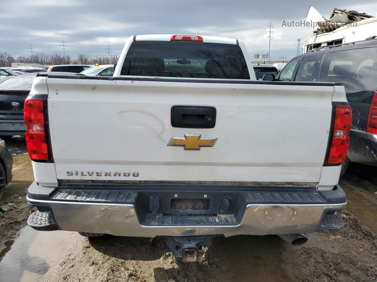 2019 Chevrolet Silverado K2500 Heavy Duty White vin: 1GC1KREG7KF133248