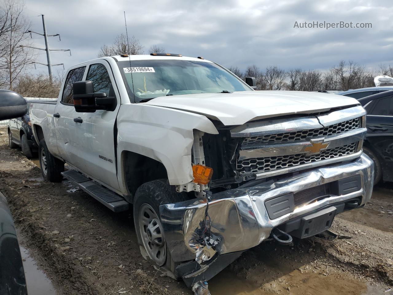 2019 Chevrolet Silverado K2500 Heavy Duty White vin: 1GC1KREG7KF133248