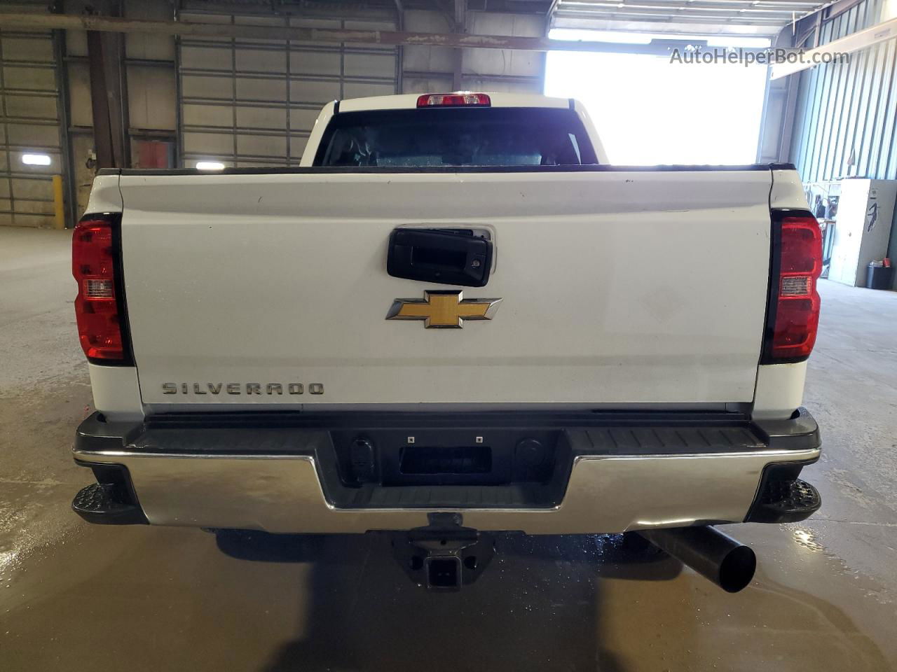 2019 Chevrolet Silverado K2500 Heavy Duty White vin: 1GC1KREY5KF124220