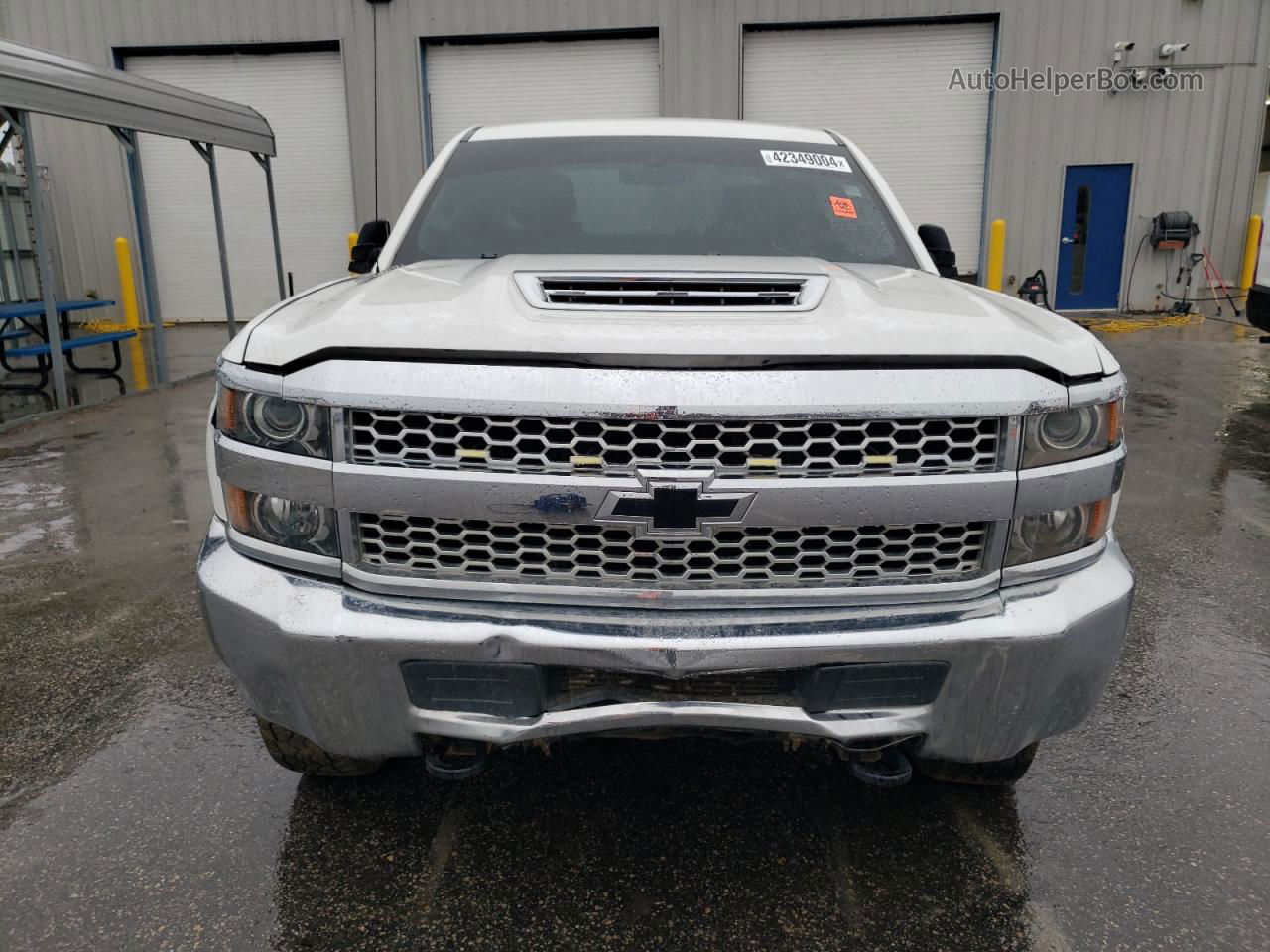 2019 Chevrolet Silverado K2500 Heavy Duty White vin: 1GC1KREY5KF192629