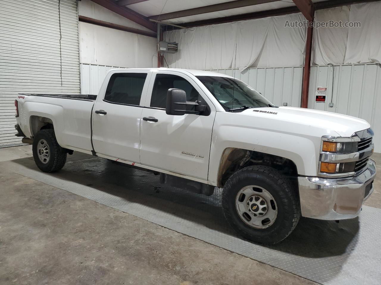 2016 Chevrolet Silverado K2500 Heavy Duty White vin: 1GC1KUE87GF147606