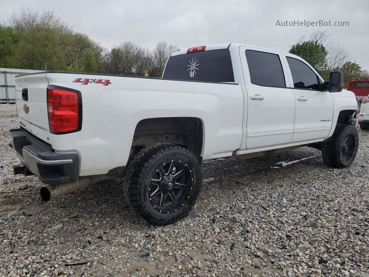 2018 Chevrolet Silverado K2500 Heavy Duty Lt White vin: 1GC1KVEYXJF123944