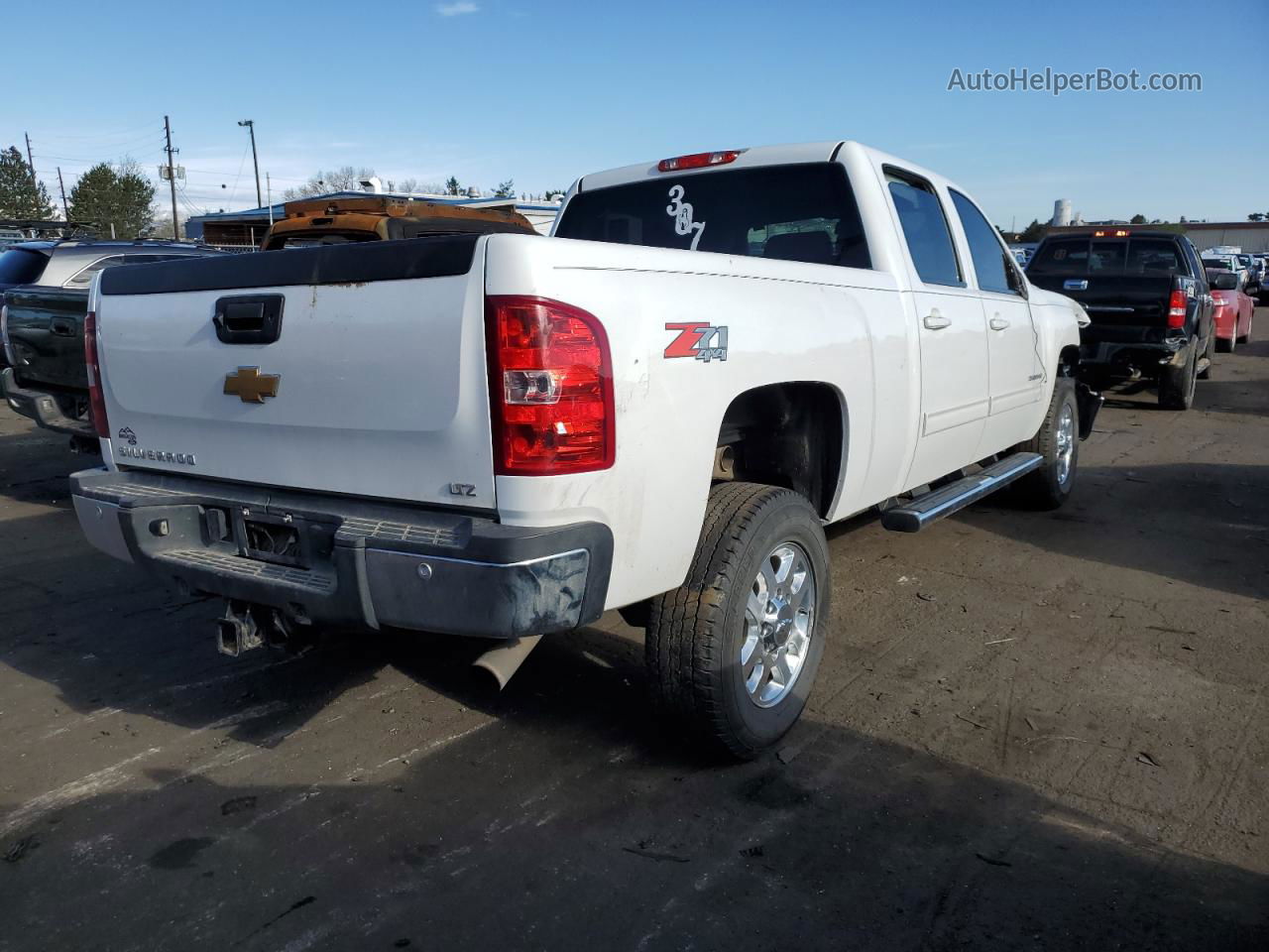 2013 Chevrolet Silverado K2500 Heavy Duty Ltz White vin: 1GC1KYEG7DF213842