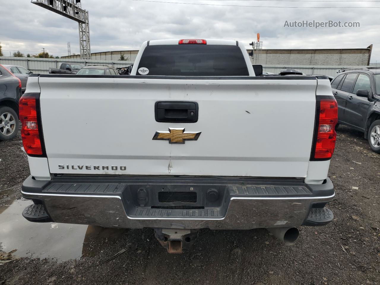 2016 Chevrolet Silverado K2500 Heavy Duty White vin: 1GC2KUE89GZ184353