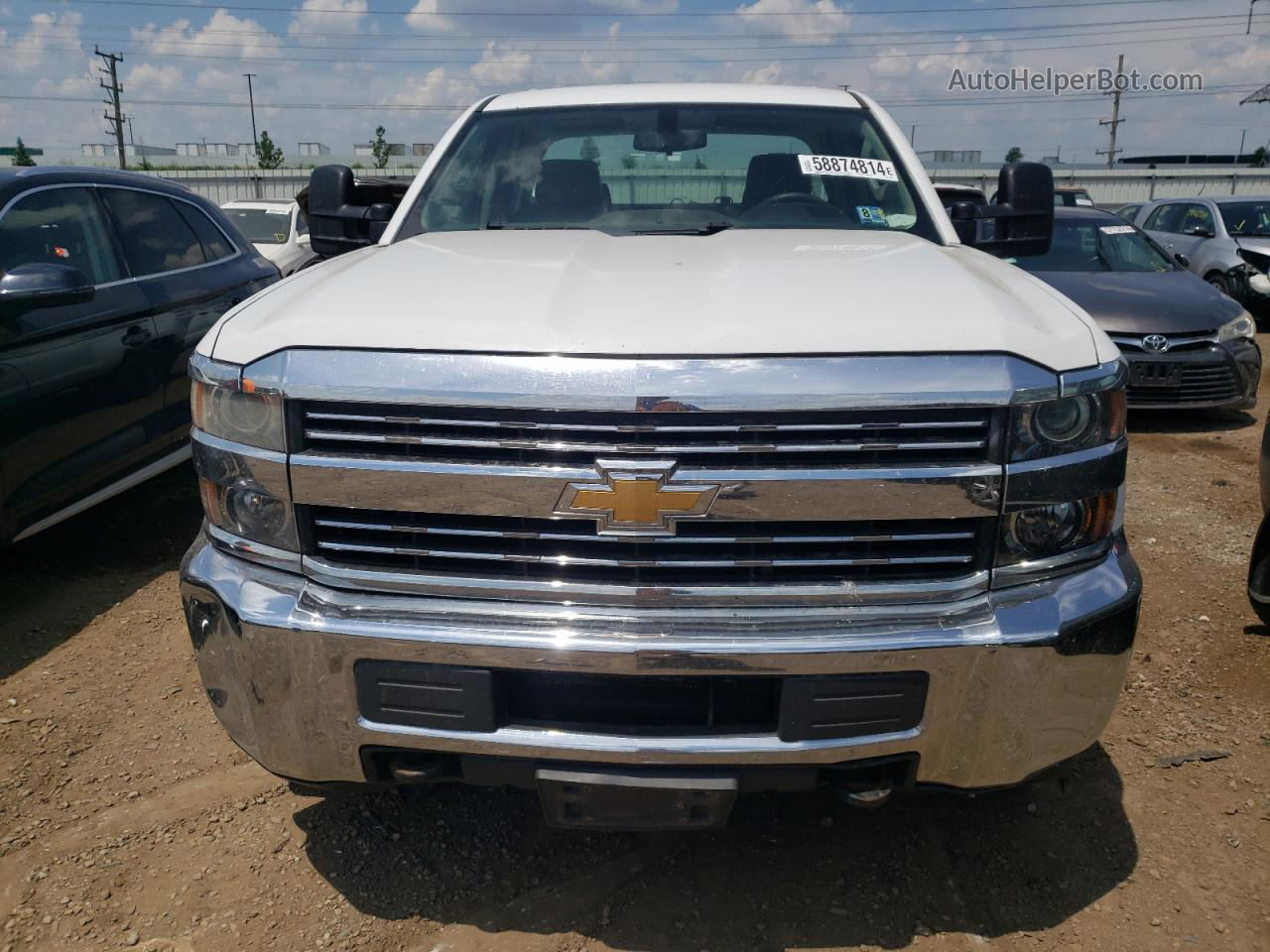 2015 Chevrolet Silverado K2500 Heavy Duty White vin: 1GC2KUEG4FZ108285