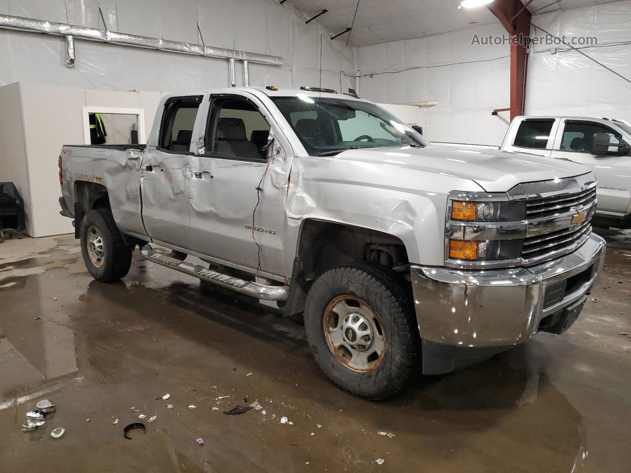 2015 Chevrolet Silverado K2500 Heavy Duty Silver vin: 1GC2KUEG9FZ557252