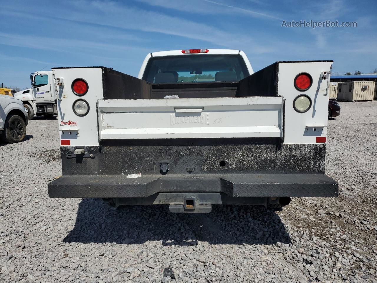 2013 Chevrolet Silverado K2500 Heavy Duty White vin: 1GC2KVEG7DZ249452