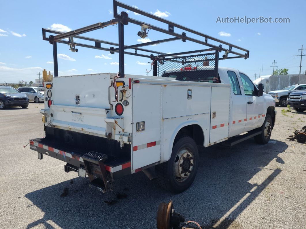 2013 Chevrolet Silverado 3500hd Work Truck White vin: 1GC2KZCG2DZ342874