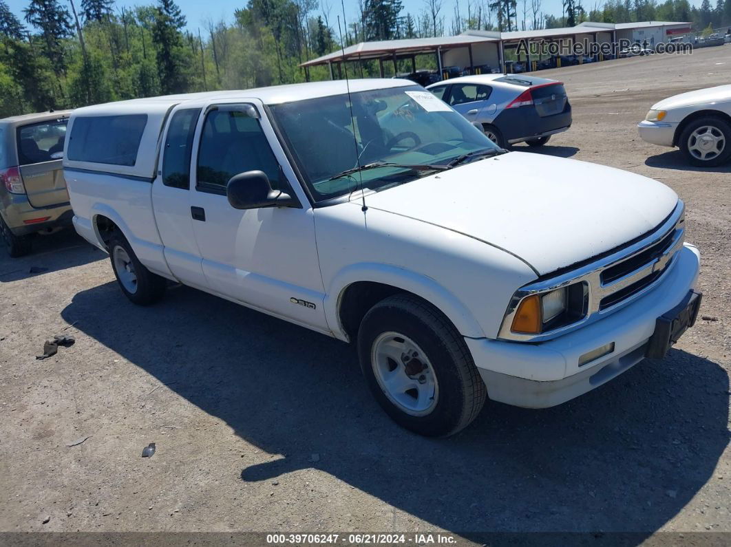 1995 Chevrolet S Truck S10 White vin: 1GCCS1942S8137996