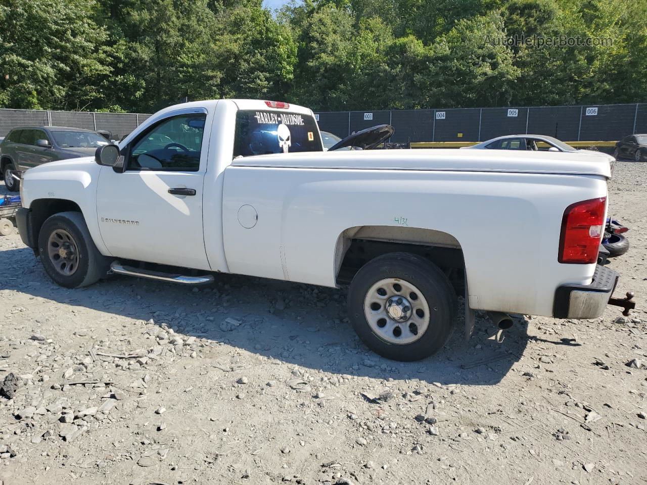 2008 Chevrolet Silverado C1500 White vin: 1GCEC14C78E158194